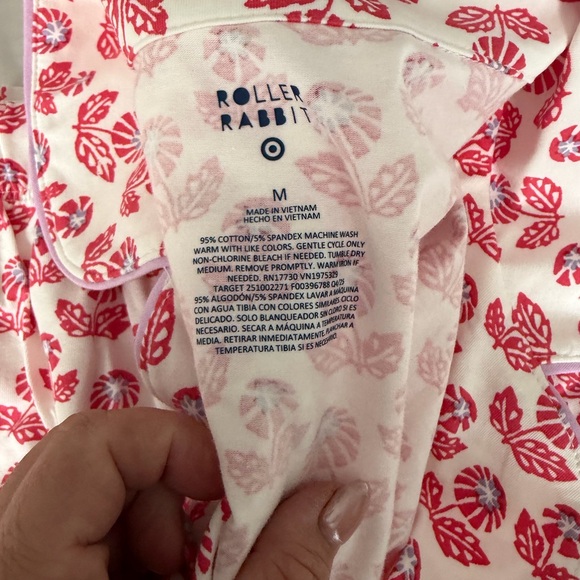 Roller Rabbit Other - Roller Rabbit Pink Floral Cotton blend pjs